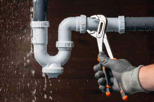 Professional Pipe Repair technician working in Oakville, CT